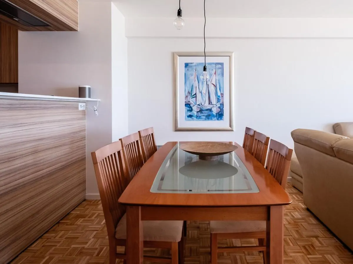 Sea You Soon - Appartement Met Toplocatie Op De Zeedijk Met 2 Slaapkamers Middelkerke 0*,  Belgium
